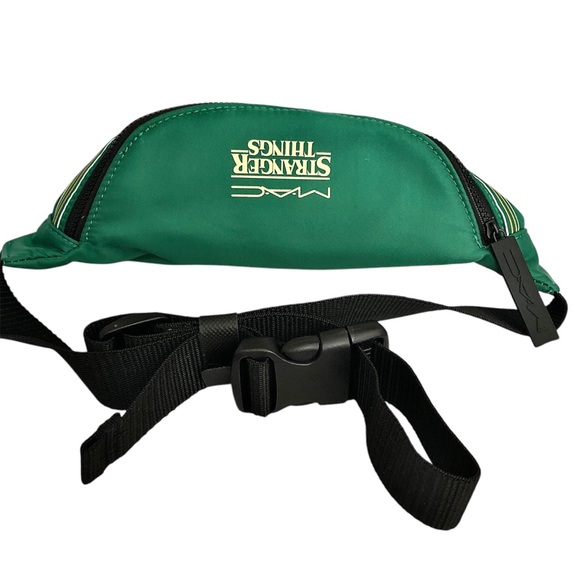 MAC Stranger Things Hip Bag - Picture 3 of 4